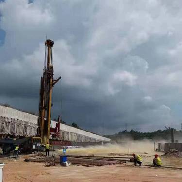 国内凿岩台车生产厂家 打造值得信赖的钻采设备领军品牌